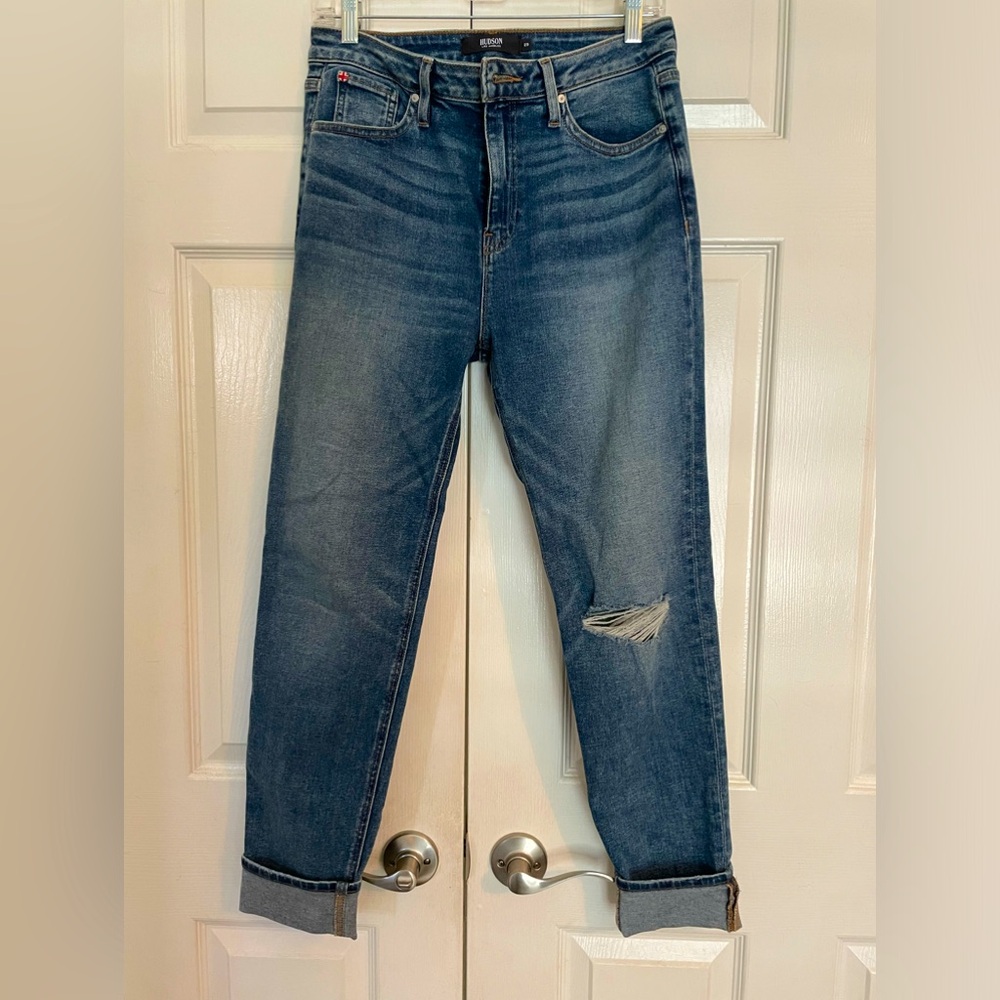 Hudson signature back flap pocket ankle jeans